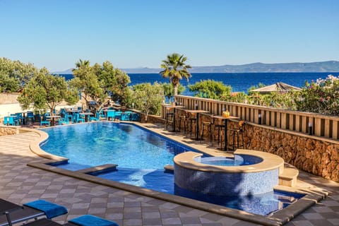 Pool view, Sea view, Swimming pool