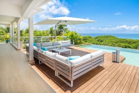 Property building, Garden view, Pool view, Sea view, Swimming pool