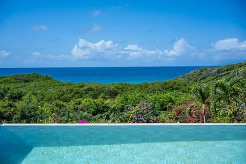 Pool view, Pool view, Sea view, Sea view, Swimming pool, Swimming pool