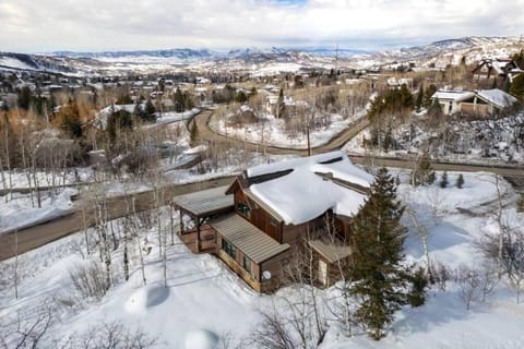 Custom Luxury Home For Monthly Rentals! 30+ Days Maison in Steamboat Springs