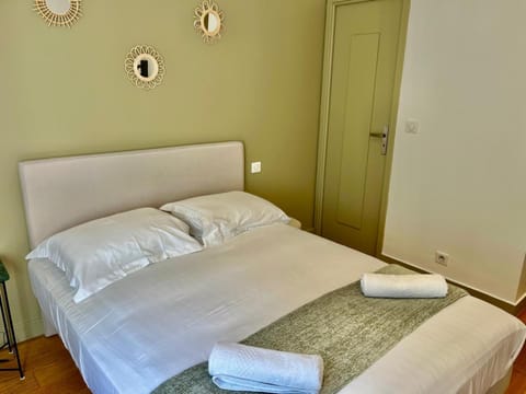 Le Loup YourHostHelper Apartment in Roquefort-les-Pins