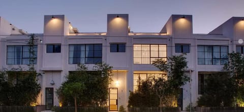 West Hollywood Luxury Townhome Condominio in West Hollywood