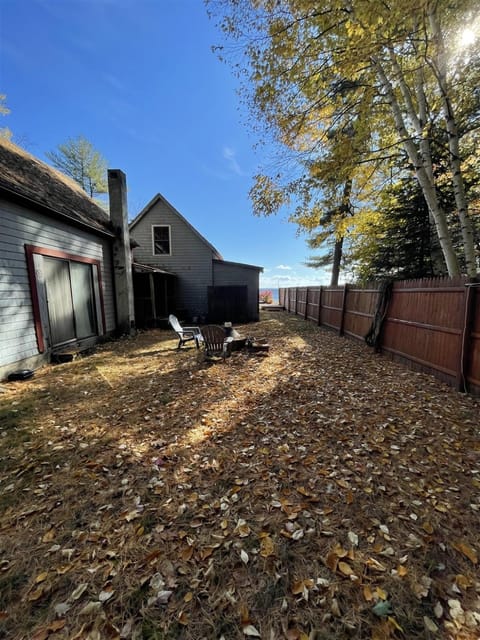 1901 HOUSE LIMIT 10 cottage House in Baldwin