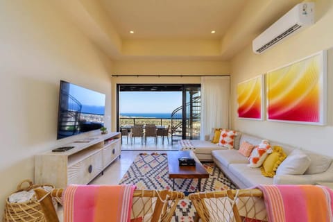 3BD Begati Ocean Views with Luxury Resort Apartment in Cabo San Lucas