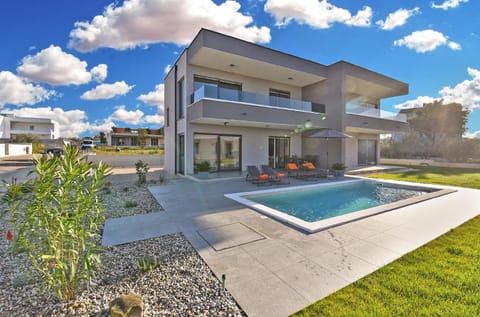 Ferienhaus mit Privatpool für 6 Personen ca 80 qm in Peroj, Istrien Istrische Riviera House in Fažana