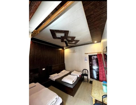 Anu Shree Lodge, Ukhimath Vacation rental in Uttarakhand