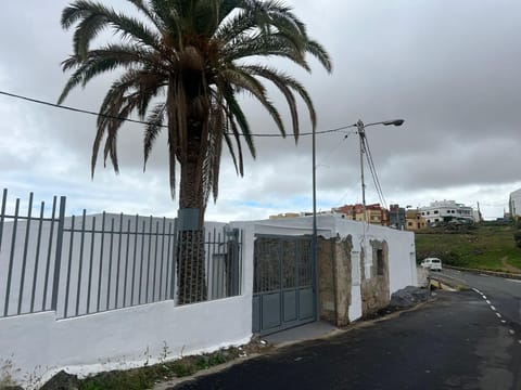 Villa con piscina paradise Gran Canaria Moradia in Telde