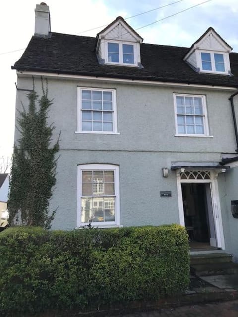 A gorgeous, two double bedroom, period cottage. House in Sevenoaks District