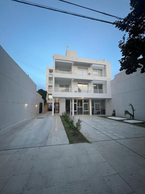 Los Moras Condominio in Chivilcoy