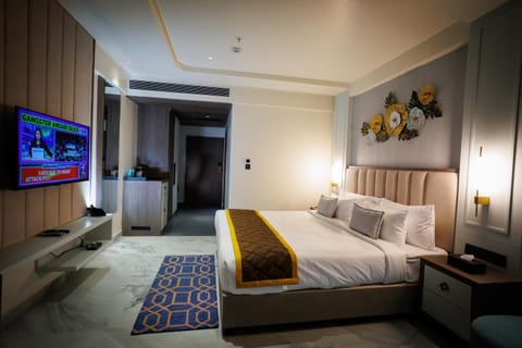 AJ GRAND ELITE HOTEL Hotel in Mangaluru