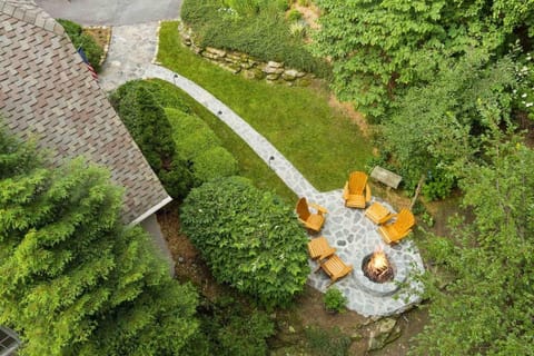 Luxury Mountain Home with Large Outdoor Fire Pit Maison in Lake Glenville