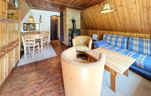 2 Bedroom Stunning Home In Templin Ot Ahrensdorf Casa in Templin