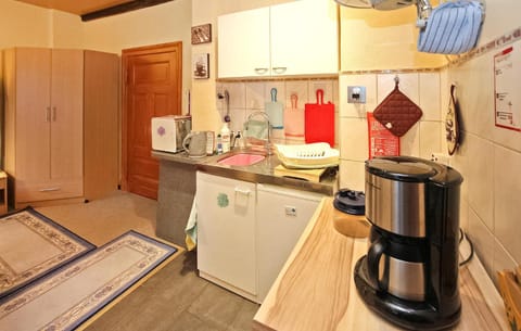 Stunning Apartment In Lychen With Kitchen Condo in Lychen