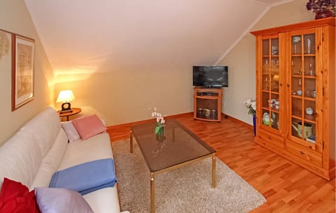 Awesome Apartment In Wesenberg Ot Strasen Apartamento in Rheinsberg