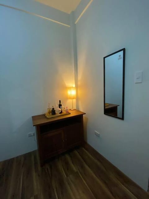 Room near tagaytay • wifii/Netflix Condominio in Tagaytay