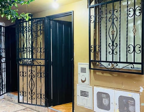 Casa Grande y Confortable 2 habitaciones Condo in Medellin