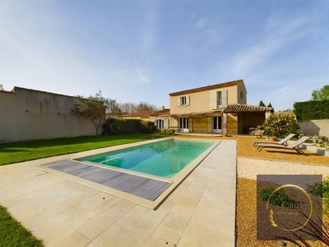 Maison la Garrigue en Provence House in Graveson