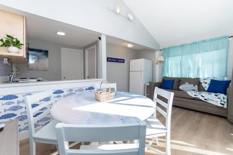 Hampton Beach Seaside Villa Unit 2 Apartment in Hampton Beach