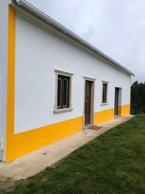 Quinta da Casa Azul House in Óbidos