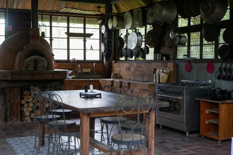 Tuny RestoFarm Farm Stay in Tagaytay