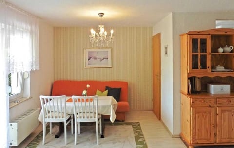 1 Bedroom Cozy Apartment In Rheinsberg Ot Dorf Zec Condo in Rheinsberg