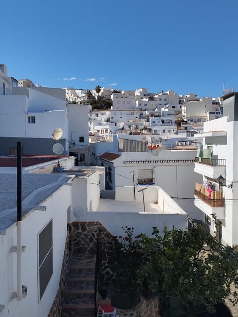 Neighbourhood, View (from property/room), City view