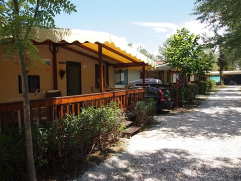 Wunderschönes Ferienhaus in Viareggio mit gemeinschaftlichem Pool und Terrasse House in Viareggio