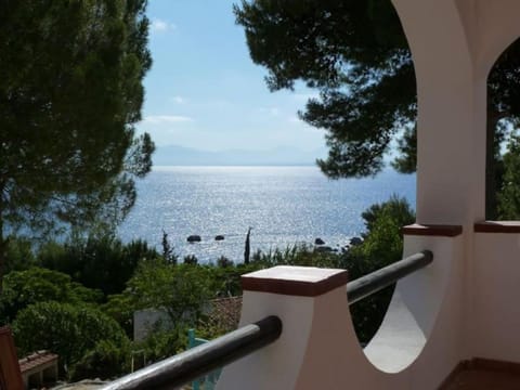 Natural landscape, Balcony/Terrace, Sea view