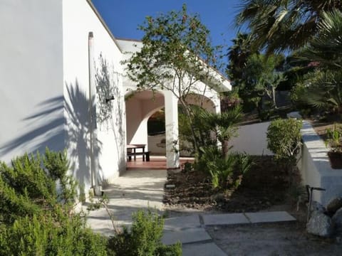 Property building, Patio, Garden, Garden view