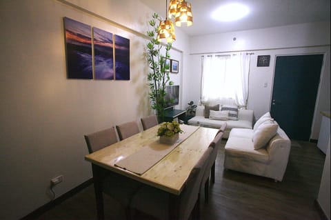 Living room, Dining area