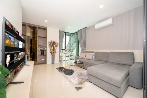 The best holiday suite room Apartment hotel in Patong