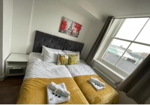 Webberley Stylish and Spacious Studio Unit in Stoke on Trent Apartment in Stoke-on-Trent