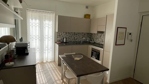 Kitchen or kitchenette, Photo of the whole room, Dining area, dishwasher, minibar, stove