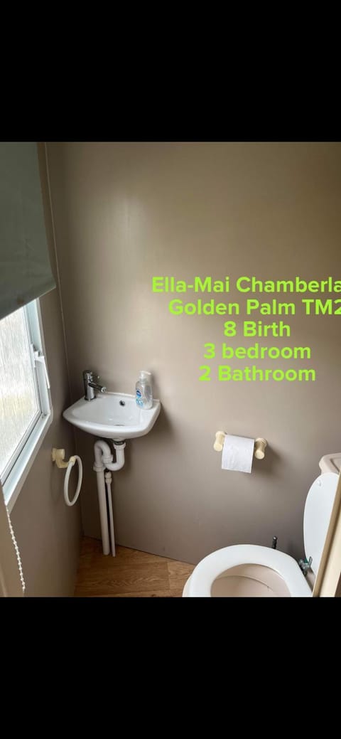 Golden Palm 8 Birth Caravan TM2 House in Chapel Saint Leonards