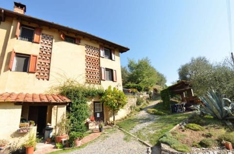 Ferienhaus mit Privatpool für 9 Personen ca 110 qm in San Donato bei Lucca, Toskana Provinz Lucca House in Lucca