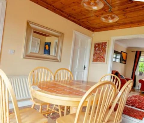 Close to Lough Rynn Castle Room Only Vacation rental in Longford