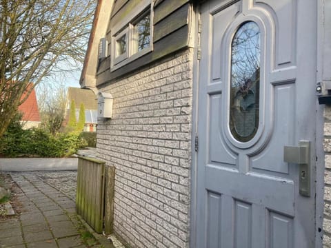 Ruhiges Ferienhaus mit großer offener Küche House in Anjum