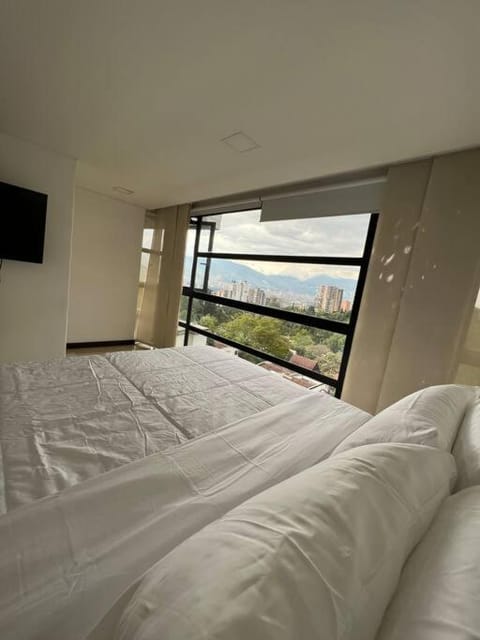 401 Luxury apartment in hearth of El Poblado + View! Apartment in Envigado