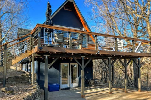 The Blue Beaver Cottage Casa in Beaver Lake
