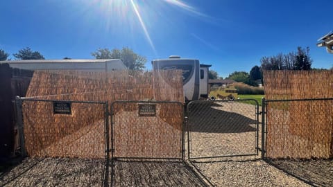 Luxury Glamping near Idaho Event Center in Nampa Appartamento in Nampa