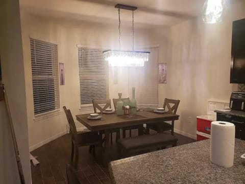 Property building, Kitchen or kitchenette, Dining area