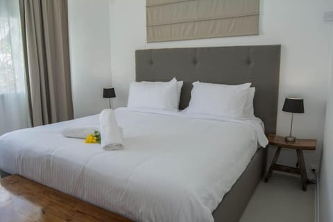 Elegant, Modern, 3 bedroom, Pool, 150m to beach Maison in Grand Baie