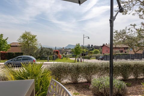 Ai Colli country view apartment Condo in Torri del Benaco