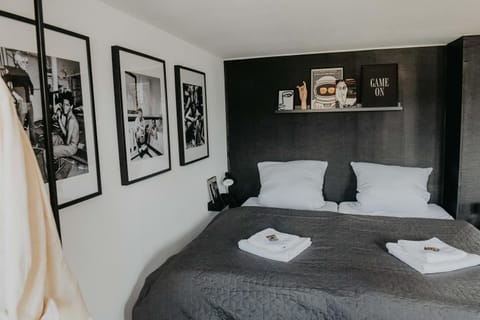 sleepArt Black&White Apartment in Celle