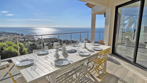 Dining area, Sea view