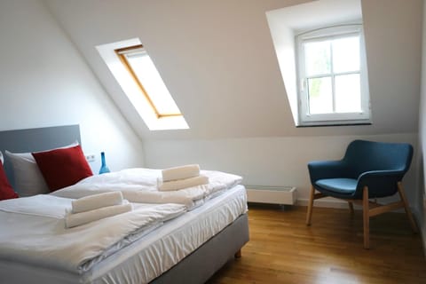 Living room, Photo of the whole room, towels