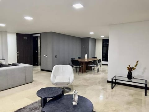 1301 Luxury Penthouse, Poblado Condo in Envigado