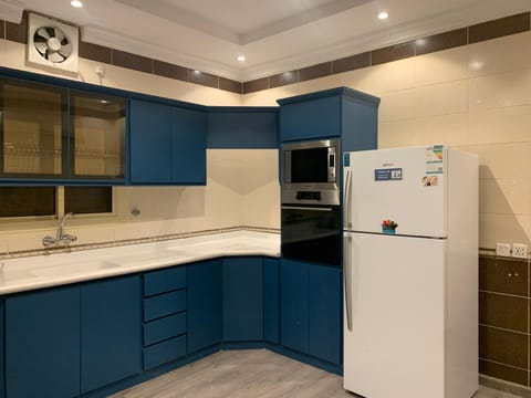 شقة مفروشة ثلاث غرف Apartment in Medina