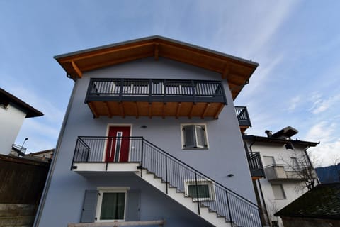 Property building, Balcony/Terrace