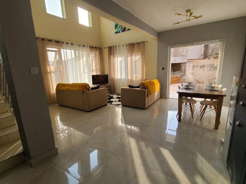 Remarkable 3-Bed House in Freetown House in Freetown